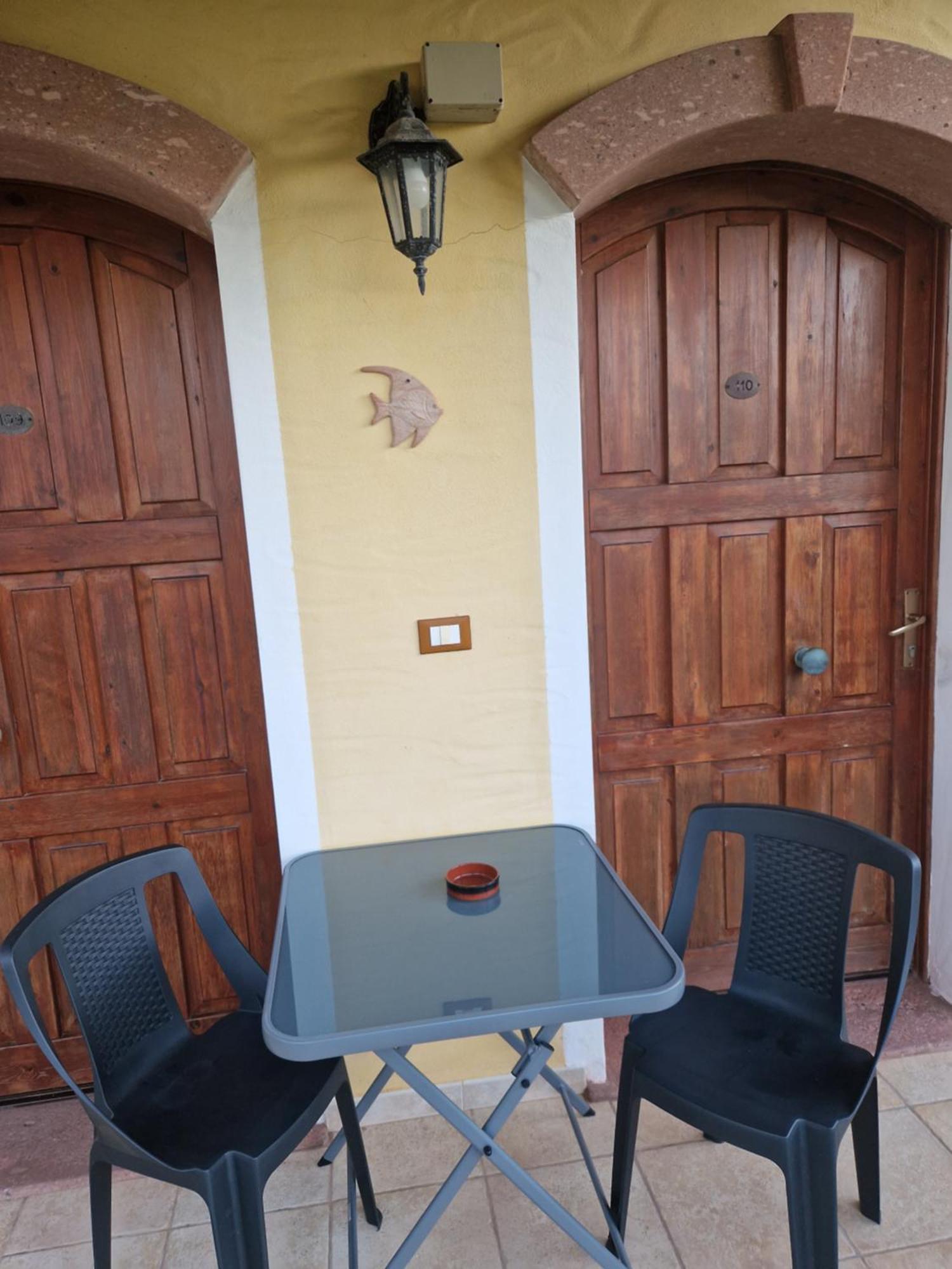 Hotel Perda Rubia San Giovanni Suergiu Ngoại thất bức ảnh